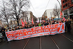Frontbanner Attac-Block Demo in Berlin